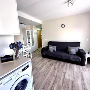 Casaflex, Apartamanto Frente A La Playa Torre de Benagalbon