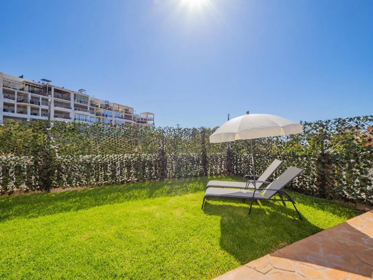 Cubo'S Hostal William'S Sunny 3 With Breakfast Torre de Benagalbon 0*,  Spain
