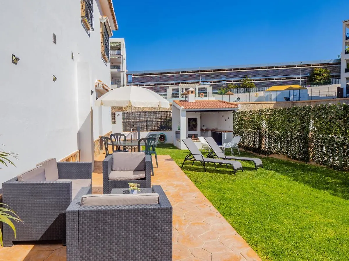 Cubo'S Hostal William'S Sunny 3 With Breakfast Torre de Benagalbon