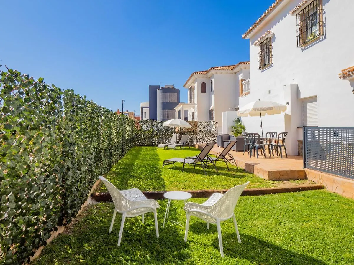 Cubo'S Hostal William'S Sunny 3 With Breakfast Torre de Benagalbon