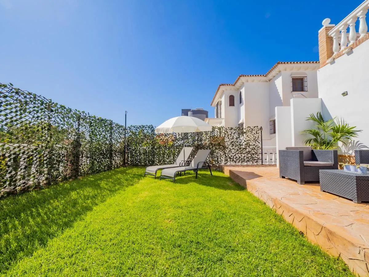 Cubo'S Hostal William'S Sunny 3 With Breakfast Torre de Benagalbon 0*,  Spain