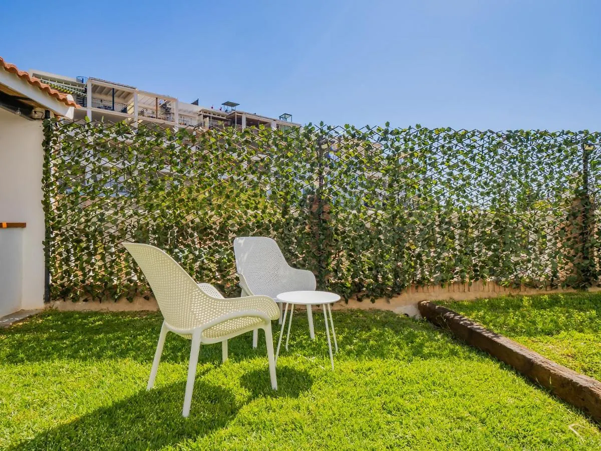 Cubo'S Hostal William'S Sunny 3 With Breakfast Torre de Benagalbon